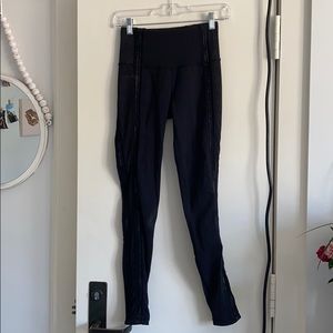 Black Mesh Patterned Align 7/8 Lululemon Leggings